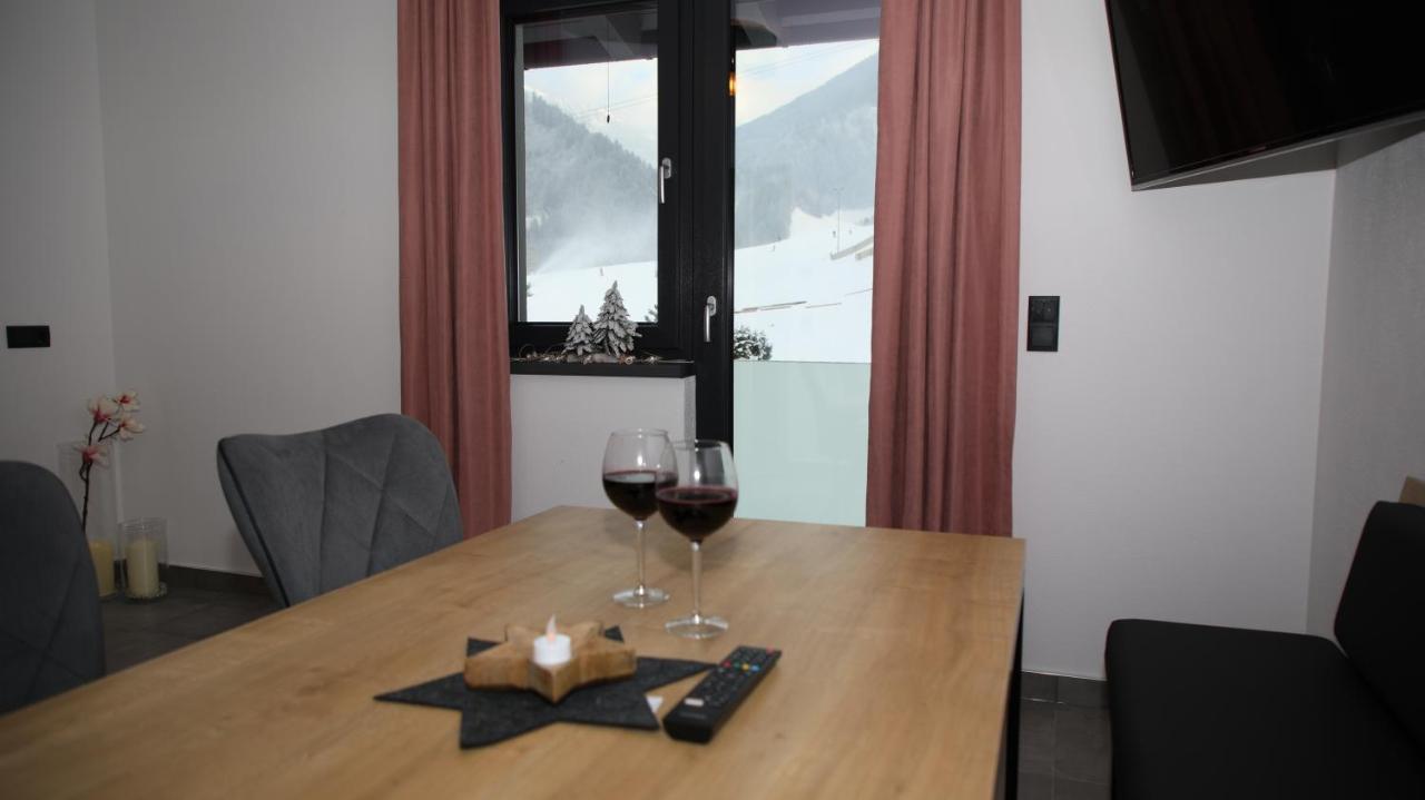 Apart-Lena Mayrhofen Exterior photo